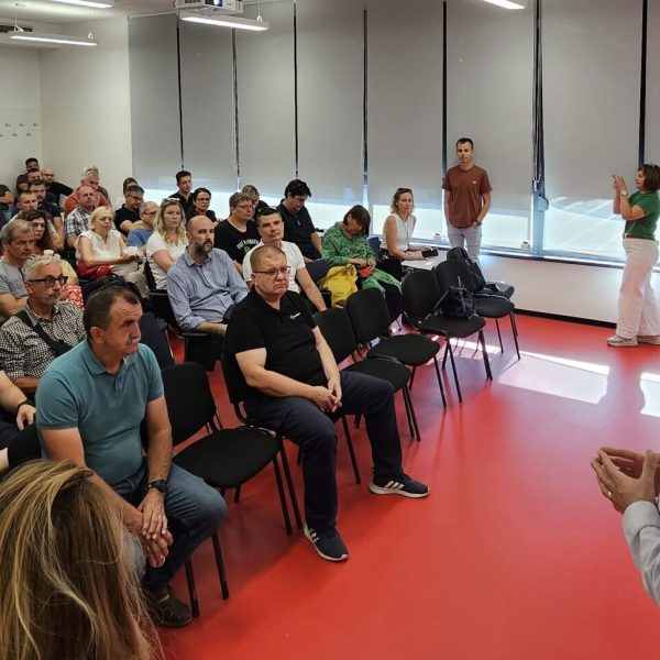 Stručni skup u Velikoj Gorici: CNC tehnologija, umjetna inteligencija i solarna revolucija